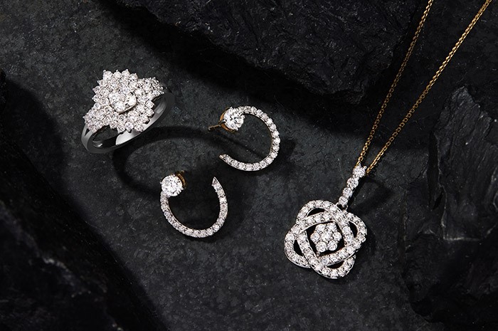 How To Choose a Colored Diamond