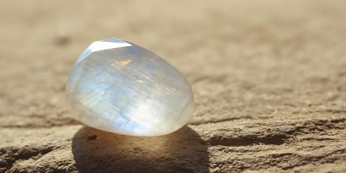 How to Use Moonstone for Crystal Healing