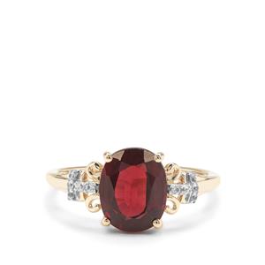 Red Garnet Ring with White Zircon in 9K Gold 2.93cts