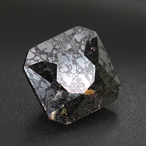 8.08cts Chromite