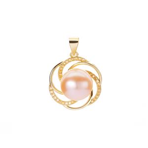 Natural Coloured Apricot Cultured Pearl Pendant with White Topaz in Gold Tone Sterling Silver (11mm)