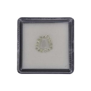 .30ct Polki Diamond (F) with white Diamond 1.50mm (N) BOX