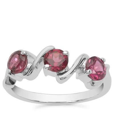 Rajasthan Garnet Ring in Sterling Silver 1.35cts