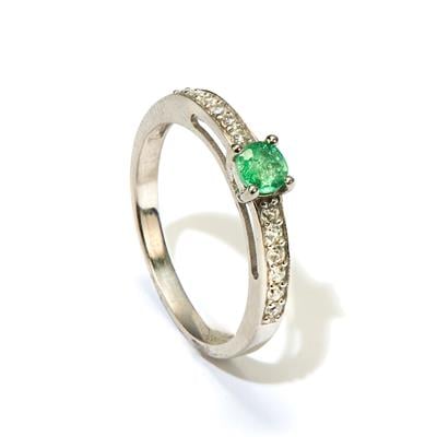 Ethiopian Emerald Ring with White Zircon in Sterling Silver 0.55ct