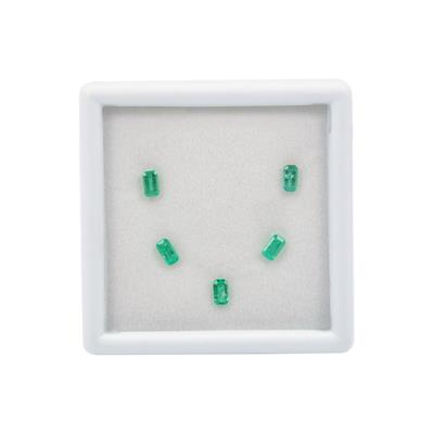 1.02ct Ethiopian Emerald Gem Box (N)