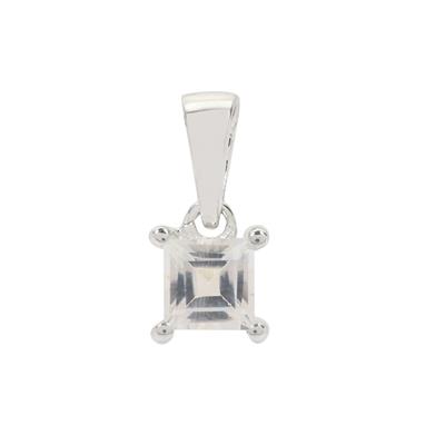 White Topaz Pendant in Sterling Silver 0.65cts