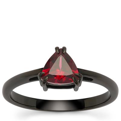 Rajasthan Garnet Ring in Ruthenium Plated Sterling Silver 1.20cts