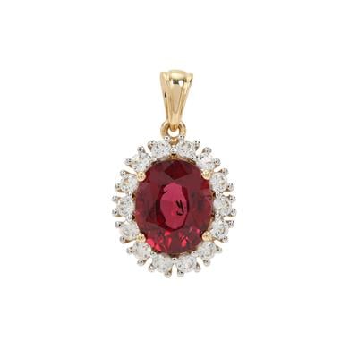 Malawi Garnet Pendant with White Zircon in 9K Gold 3.60cts