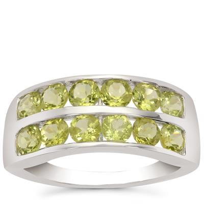Jilin Peridot Ring in Sterling Silver 2.30cts