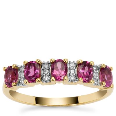 Comeria Garnet Ring with Diamond in 9K Gold 1.10cts