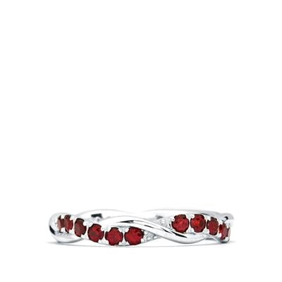 Rajasthan Garnet Ring in Sterling Silver 0.88cts 